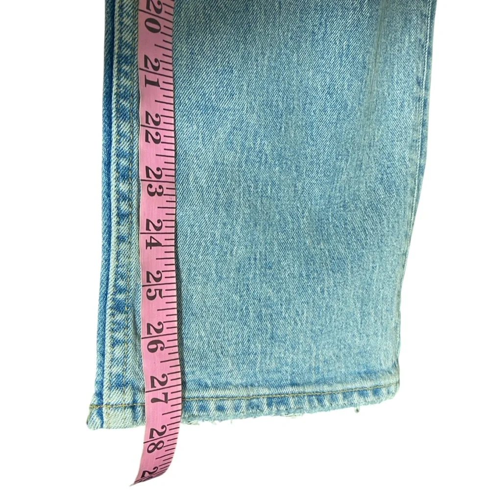 Abercrombie & Fitch The 90’s Straight Ultra High Rise Jean - Picture 9 of 13